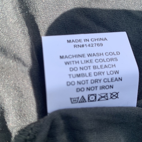 NEW HARD ROCK HOTEL PUNTA CANA Lds Sheer Back Scoop Tee Dark Olive - Picture 6 of 7